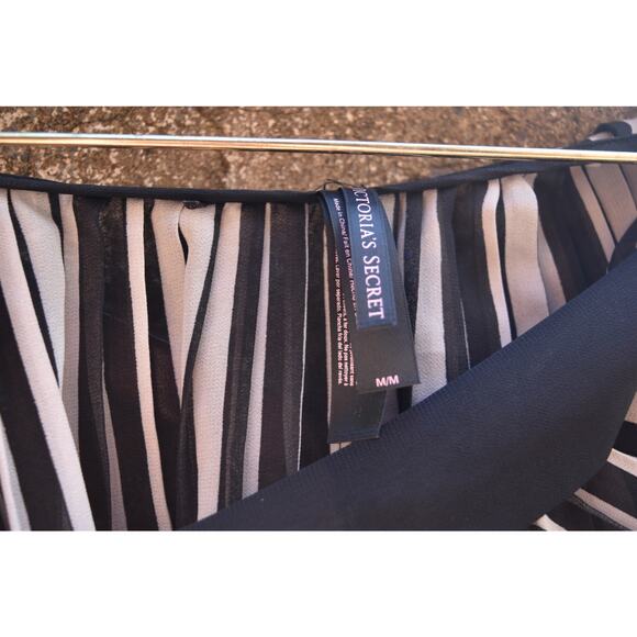 Victoria’s Secret Black & White Striped Halter Dress w/ Gem Embellishment Size M - Picture 4 of 4